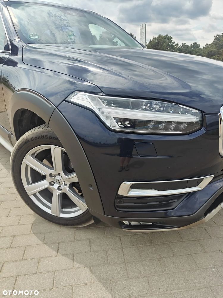 Volvo XC 90 D5 AWD Momentum - 11