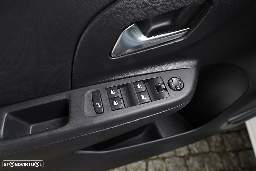 Opel Corsa 1.2 T Edition - 33