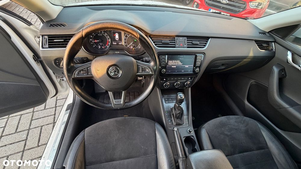 Skoda Octavia - 20