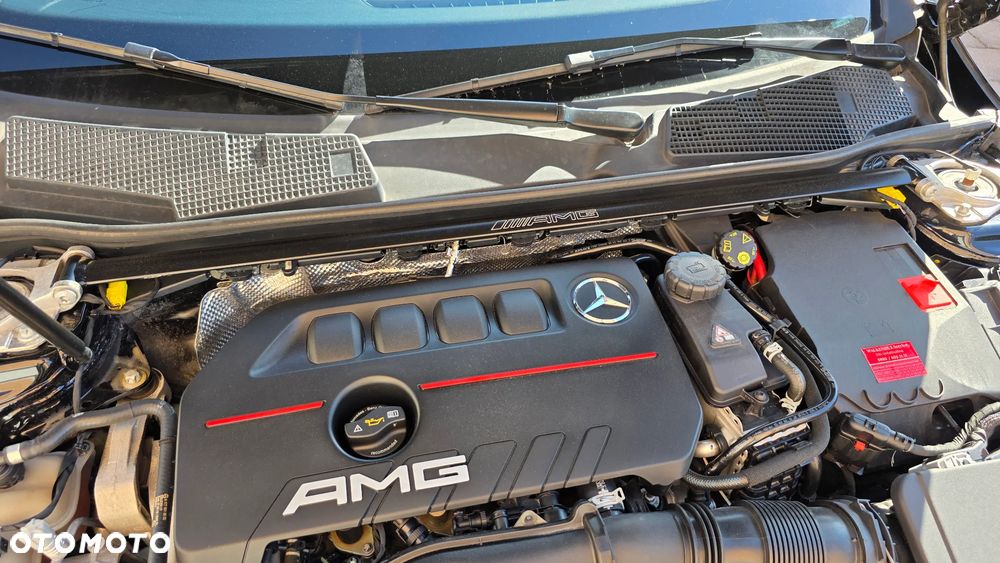 Mercedes-Benz CLA AMG 35 4-Matic 7G-DCT - 40