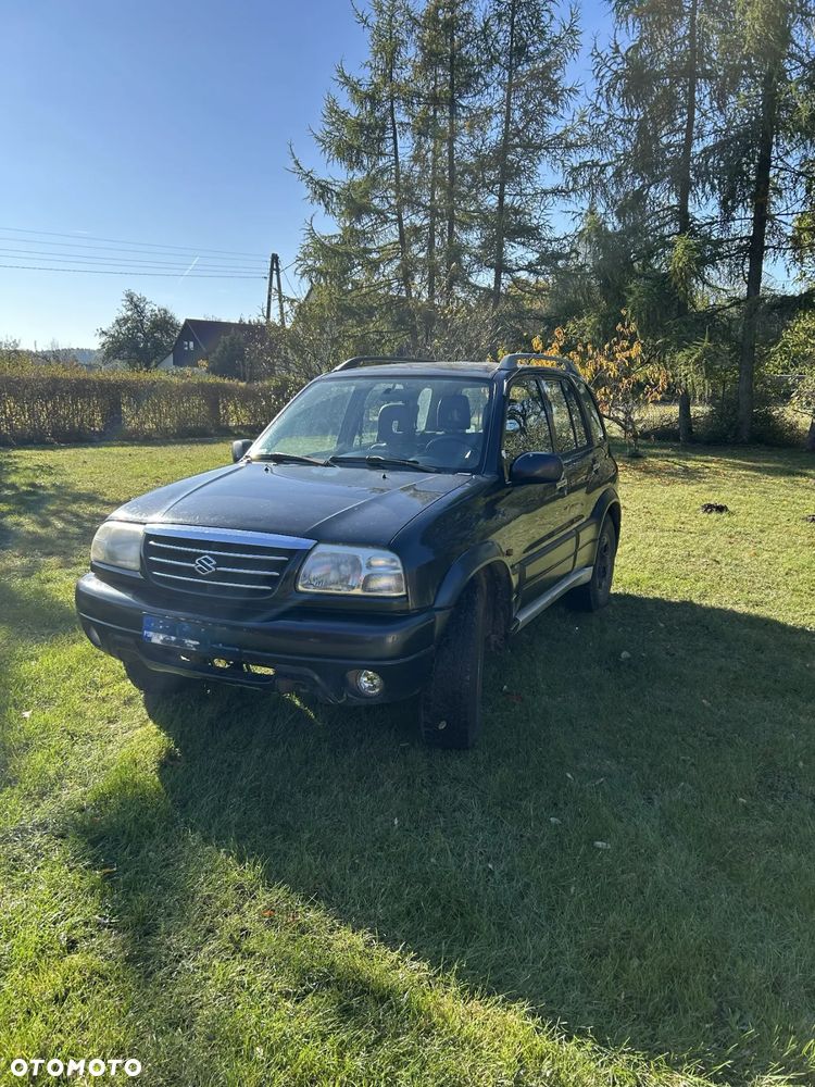 Suzuki Grand Vitara 2.0 - 1