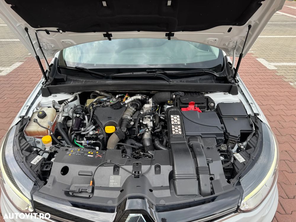RENAULT Megane 2023 — imagine 40