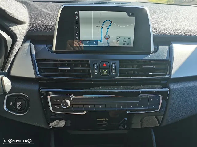 BMW 216 Gran Tourer d 7L - 11