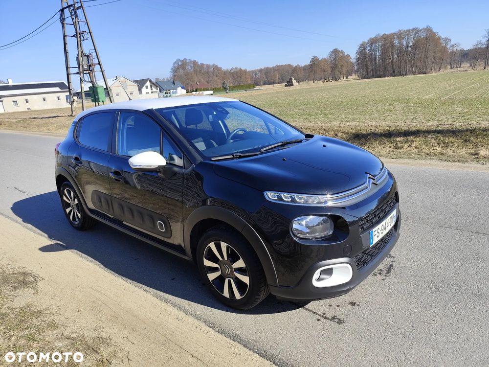 Citroën C3 1.2 PureTech Exclusive - 1