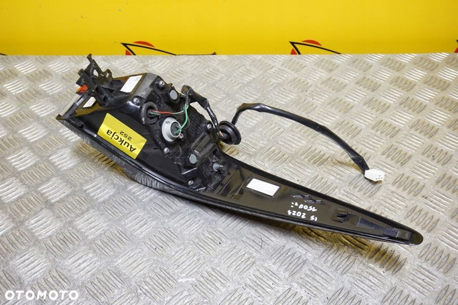LEXUS IS 300 350 500 2021 - 2025 LAMPA TYLNA PRAWA TYŁ LED USA - 8