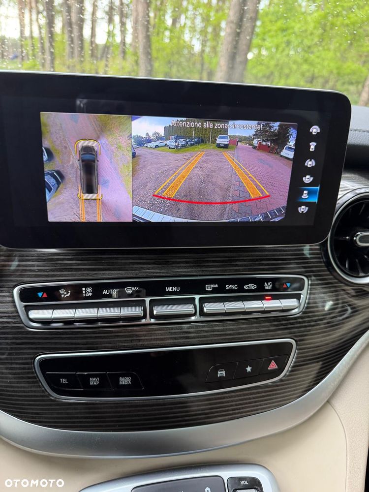 Mercedes-Benz Klasa V 250 d lang 4Matic 9G-TRONIC Exclusive - 23