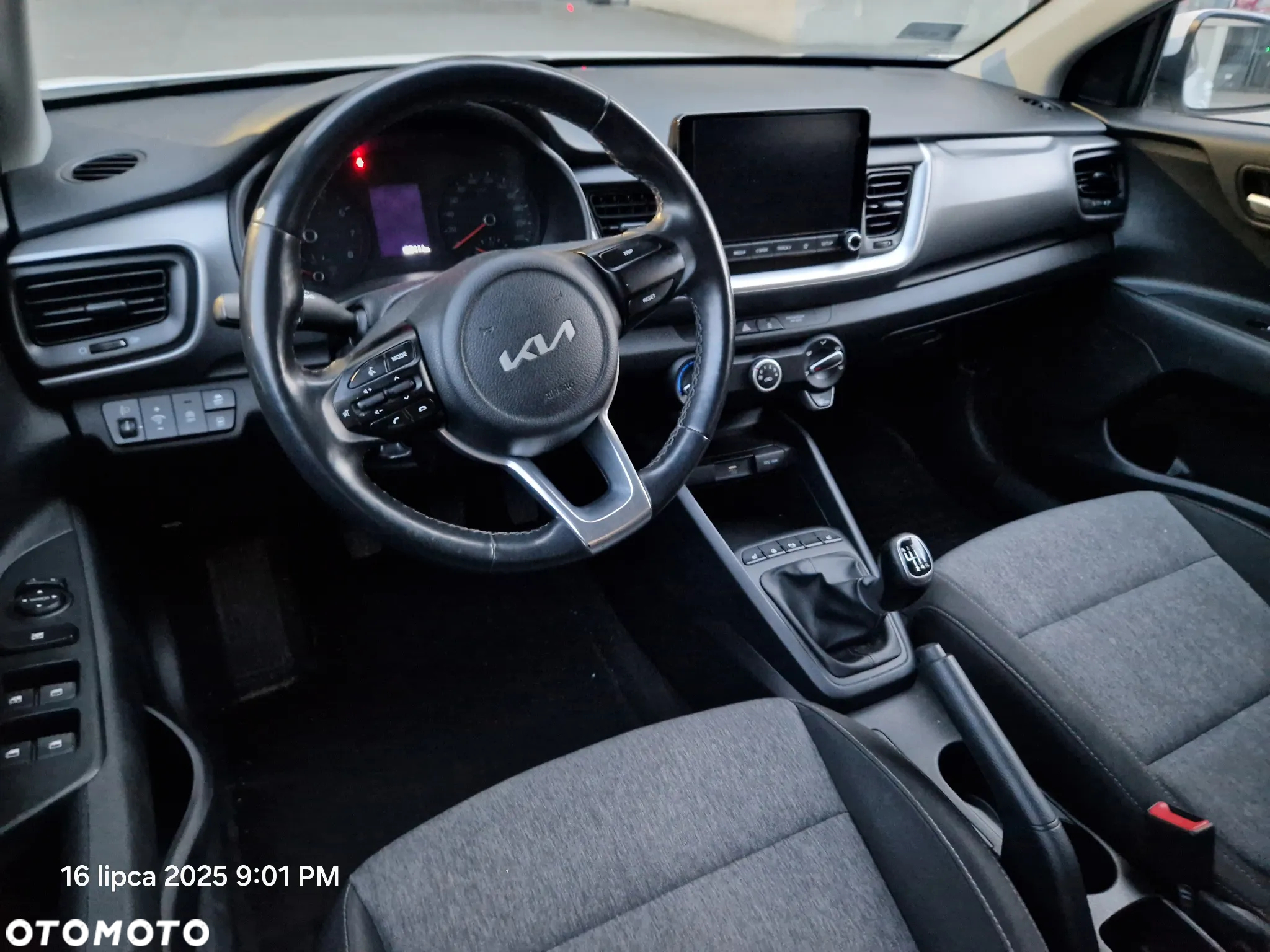 Kia Stonic 1.0 T-GDI M - 8