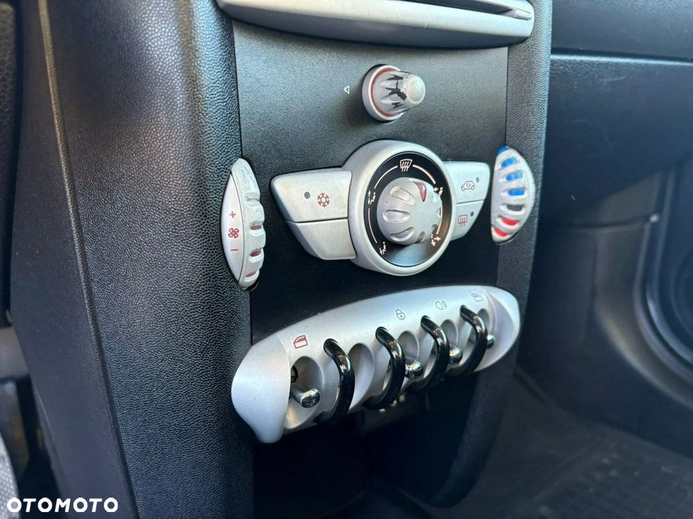 MINI Clubman One - 18