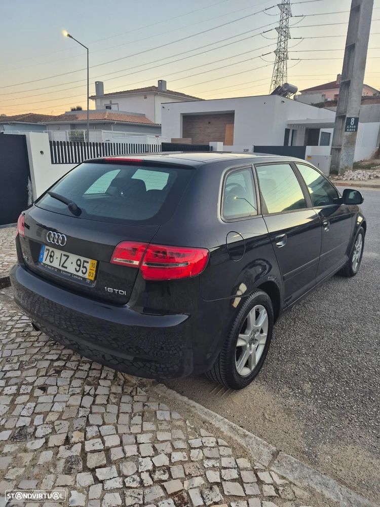 Audi A3 Sportback 1.6 TDI Attraction - 5