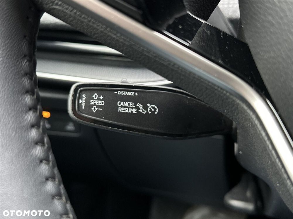 Skoda Superb 2.0 TDI SCR 4x4 Selection DSG - 19