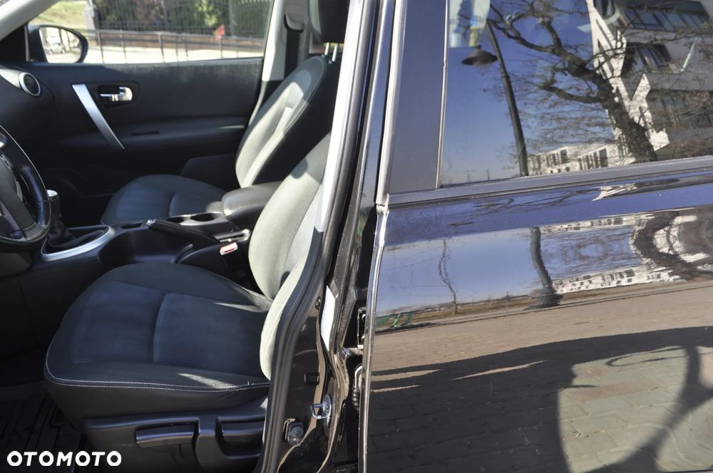 Nissan Qashqai+2 - 7