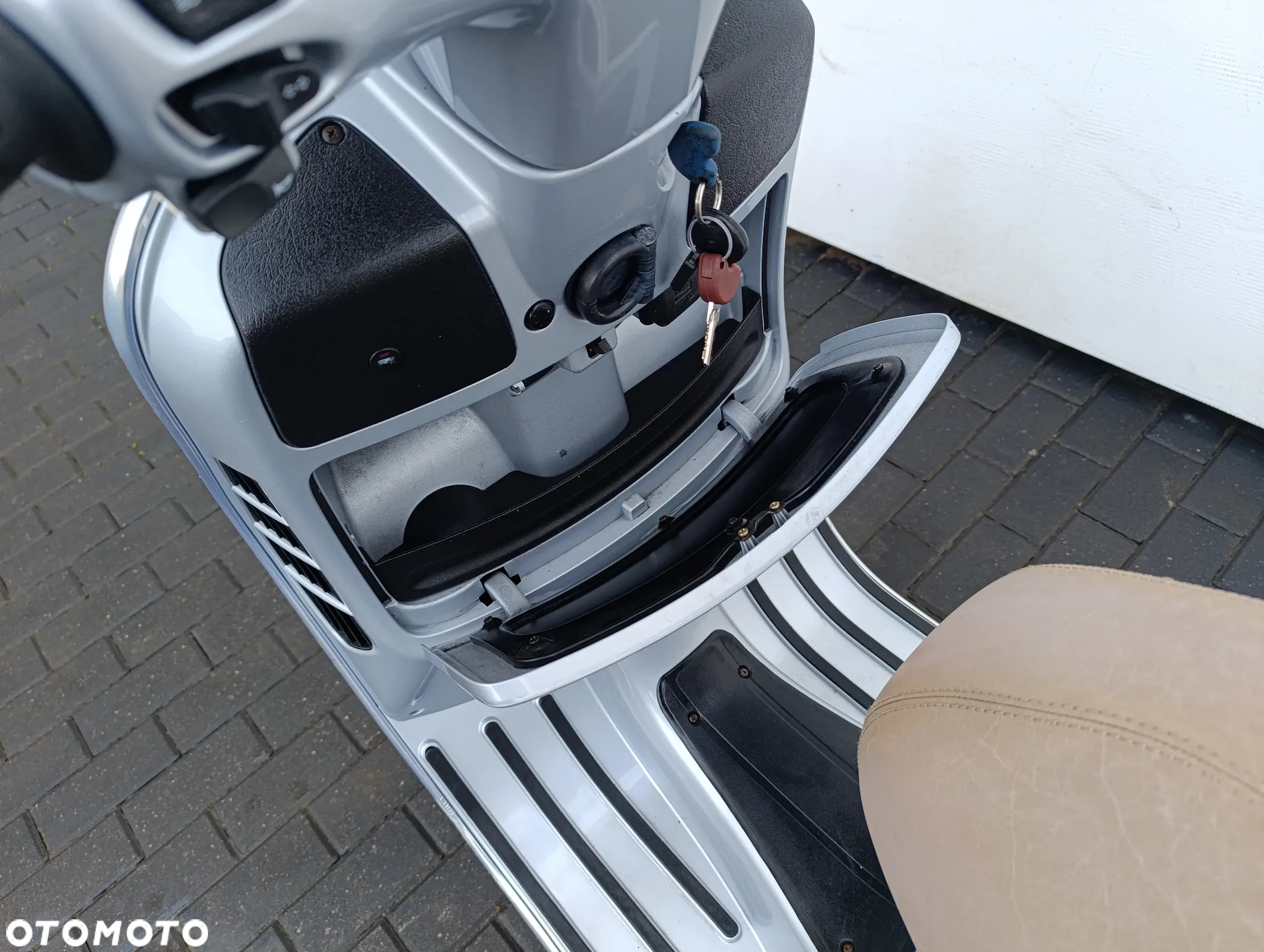 Piaggio Vespa - 20