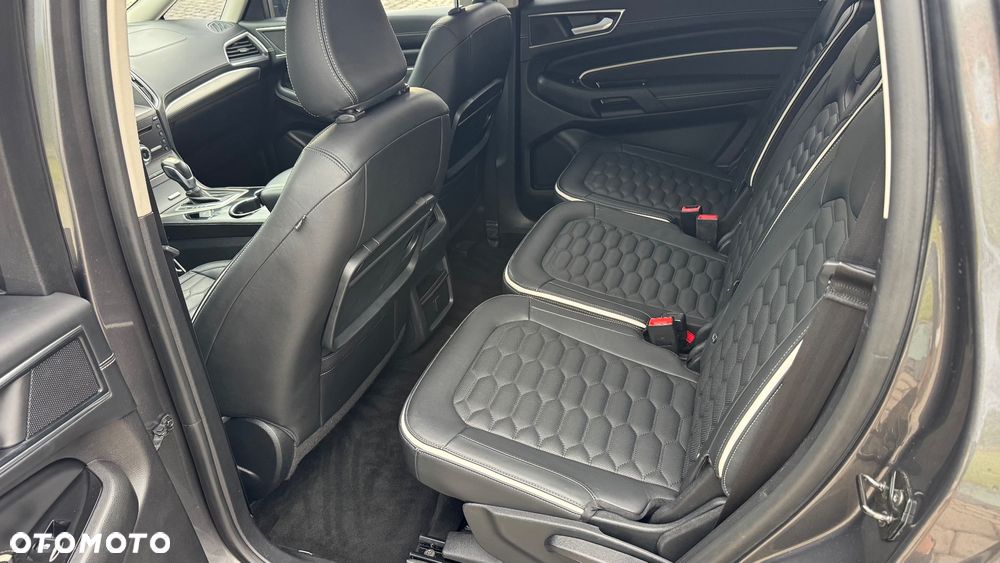 Ford S-Max 2.0 TDCi Vignale - 26