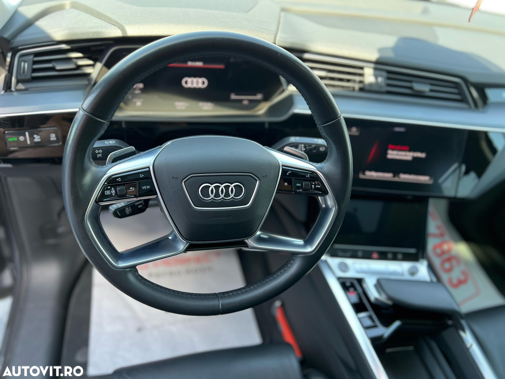 Audi e-tron 55 quattro Basic - 13