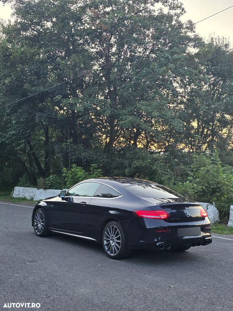 Mercedes-Benz C - 7
