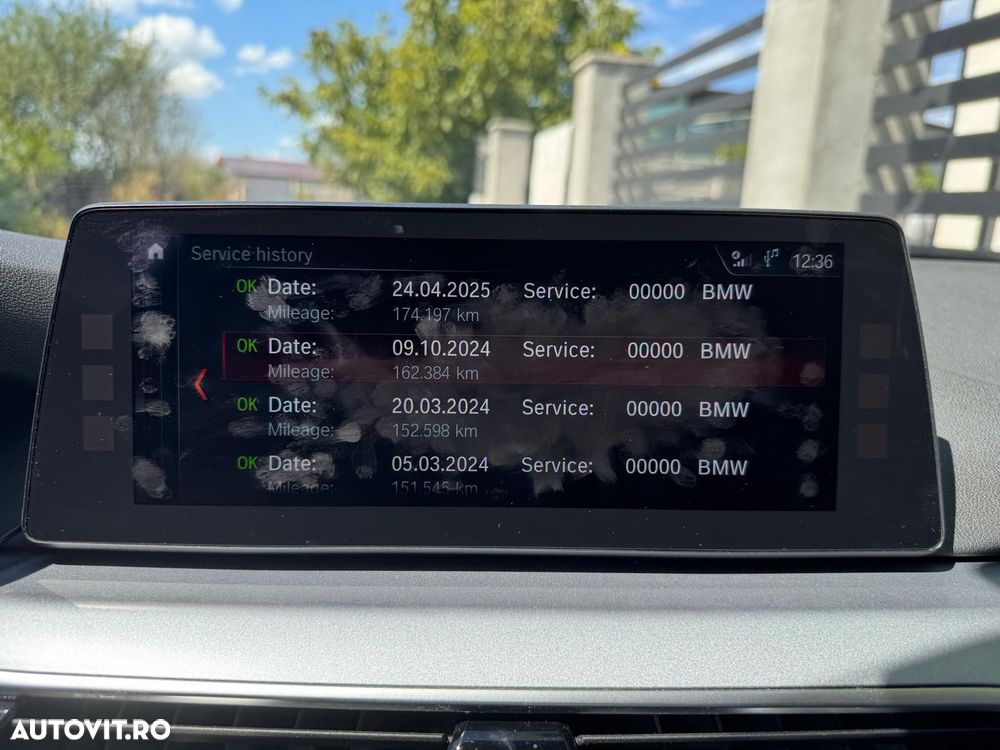 BMW Seria 5 530d xDrive AT - 10