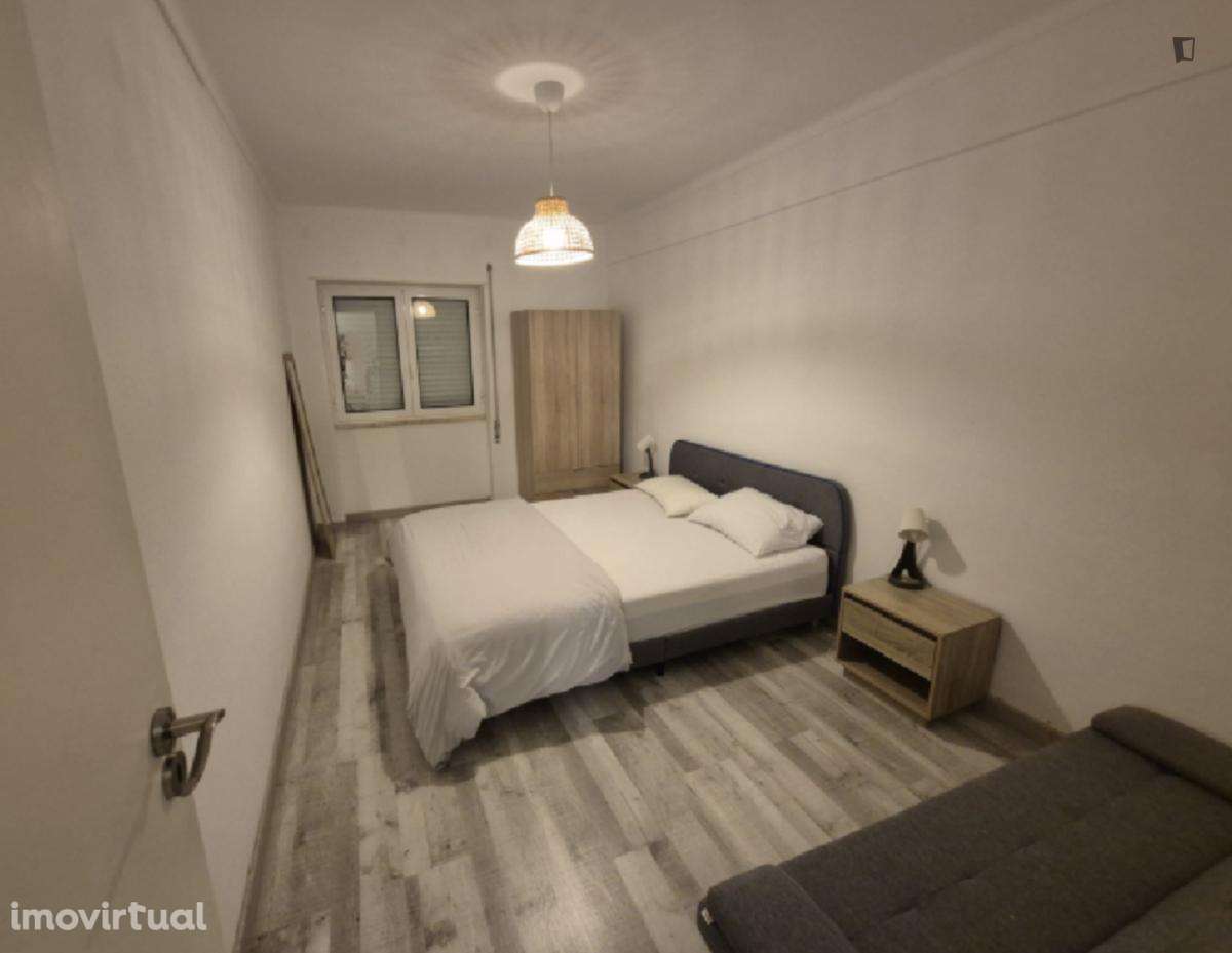 Apartamento com 3 quartos - localizado em Setubal - Grande imagem: 2/9