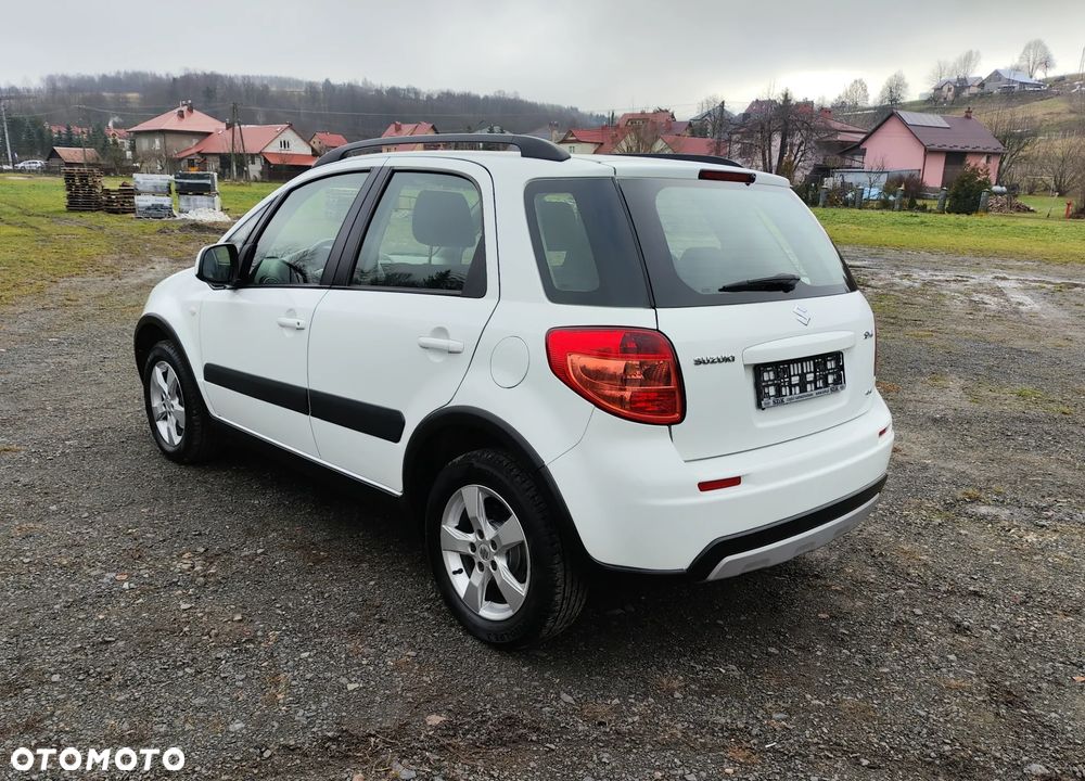 Suzuki SX4 1.6 VVT 4x4 Comfort - 7