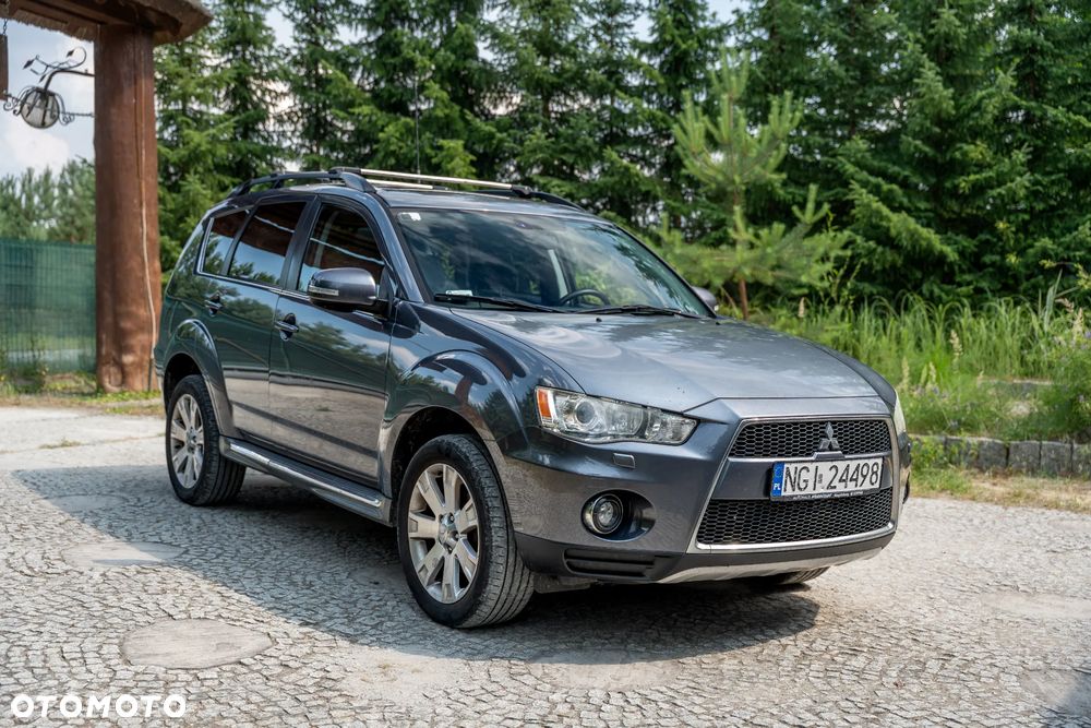 Mitsubishi Outlander 2.2 DID Intense EU5 - 11