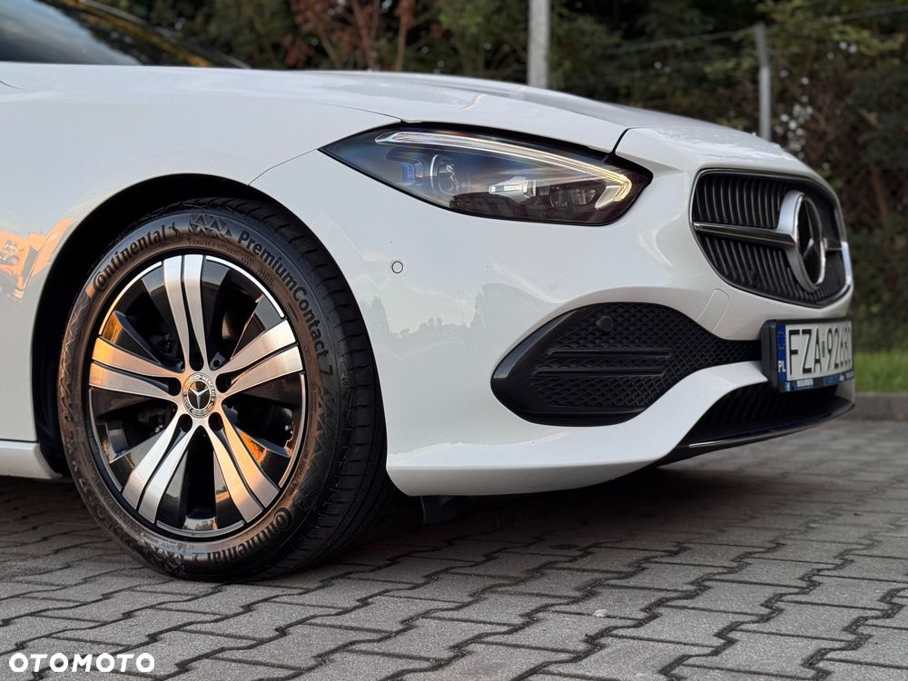 Mercedes-Benz Klasa C 220 d T 9G-TRONIC Avantgarde - 18