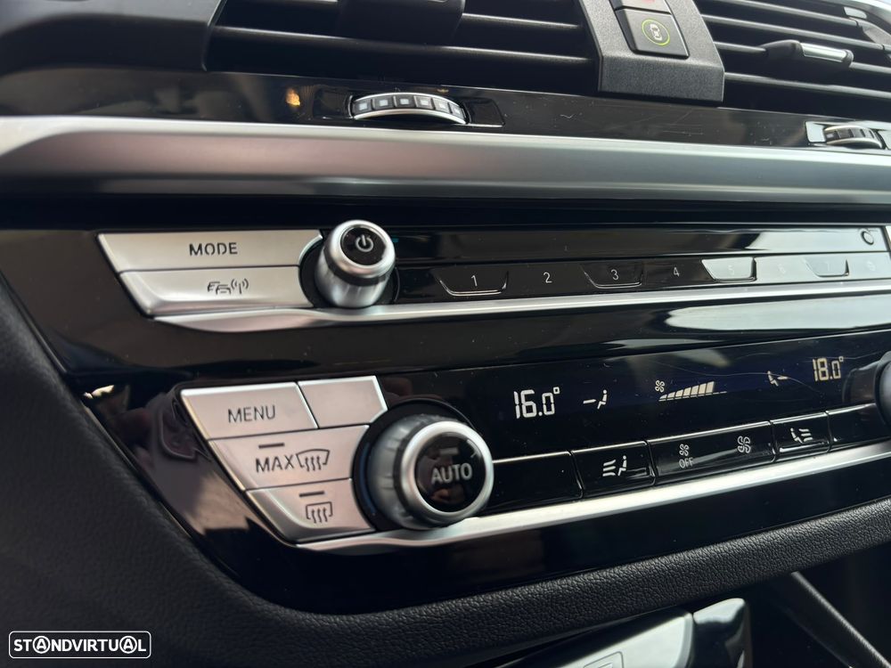 BMW X3 30 e xDrive xLine - 25