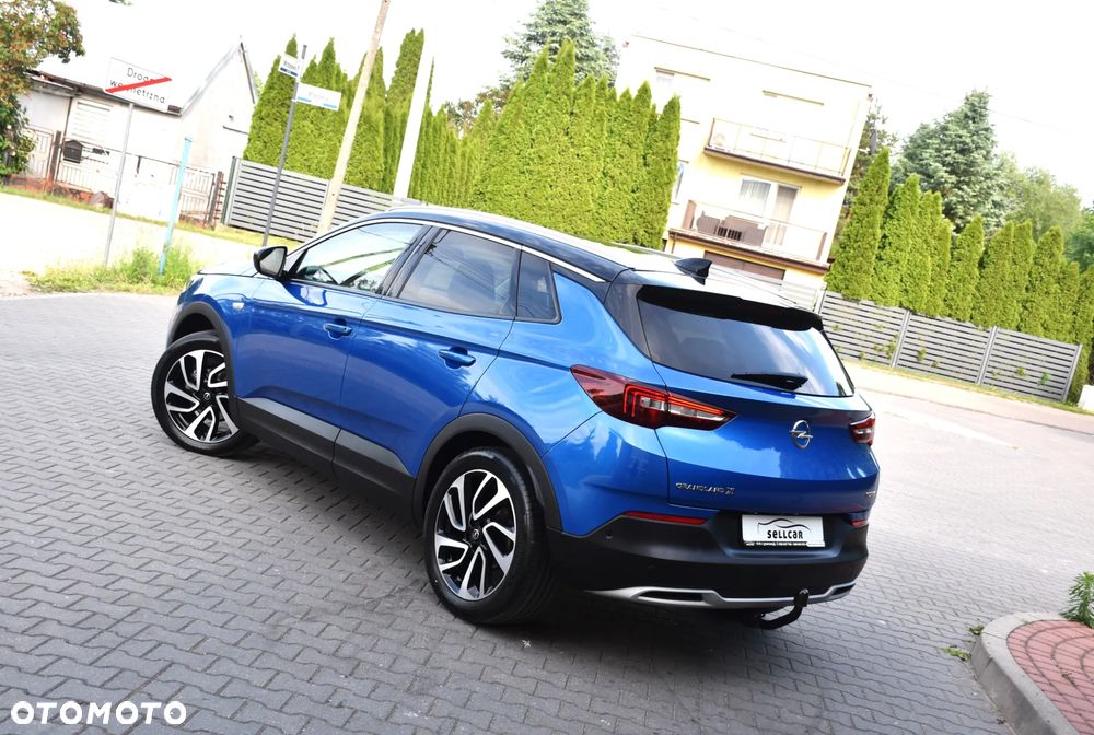 Opel Grandland X 1.2 Start/Stop Business Elegance - 4