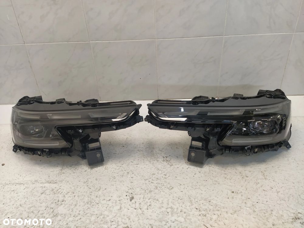 ALFA ROMEO JUNIOR MILANO LAMPA LAMPY REFLEKTOR REFLEKTORY PRZÓD LEWA PRAWA HIGH LED PRZETWORNICE ŚRODEK CZARNY POŁYSK KOMPLETNE NOWE ORYGINAŁ - 2