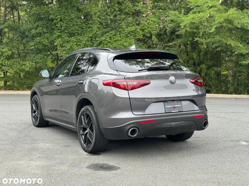 Alfa Romeo Stelvio 2.0 Turbo 16V AT8-Q4 Veloce - 6
