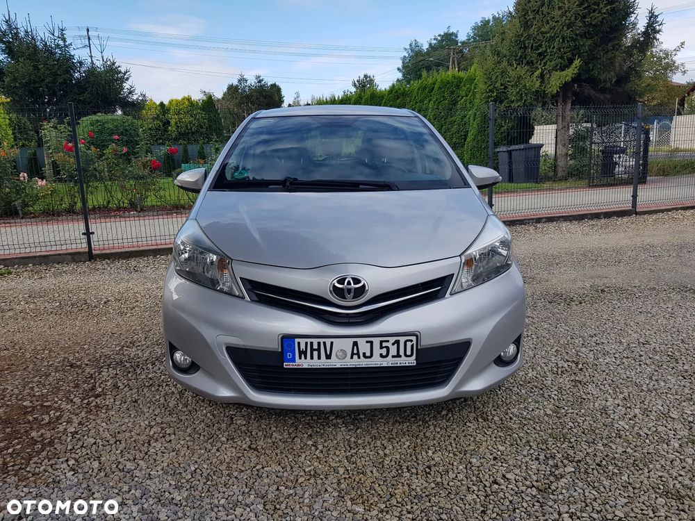 Toyota Yaris - 2