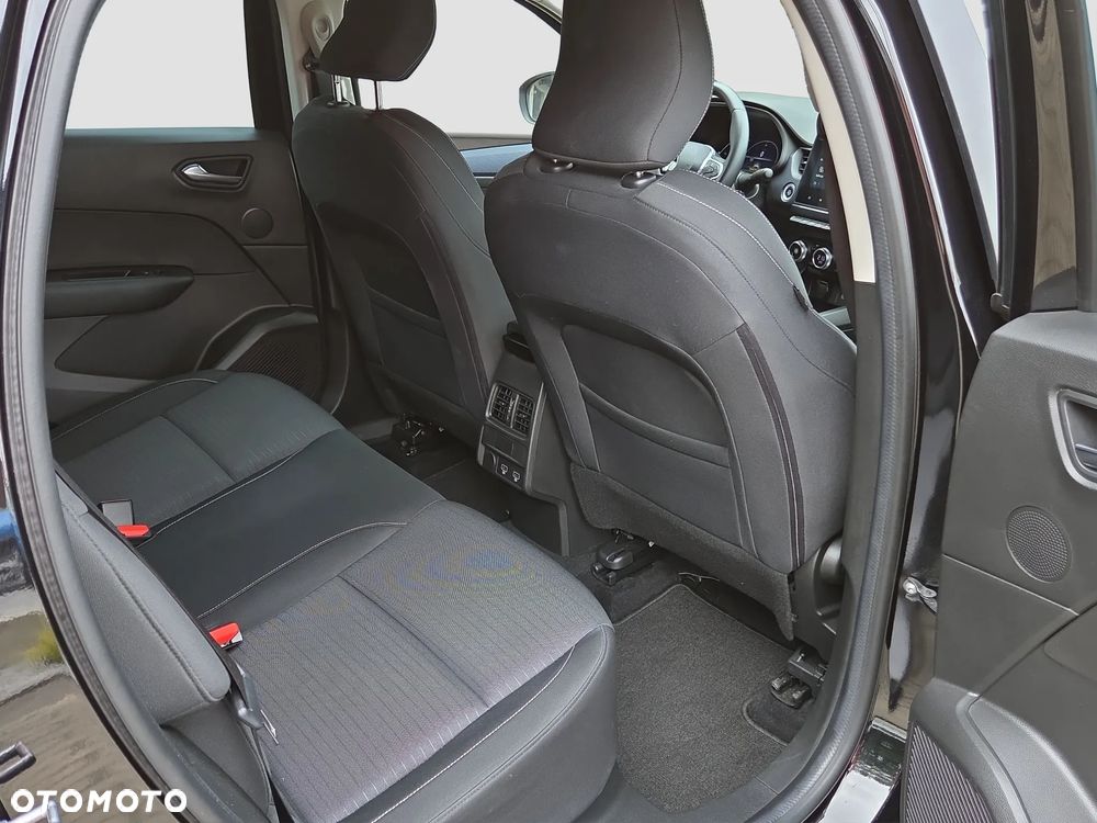 Renault Arkana 1.6 E-TECH Zen MMT - 23