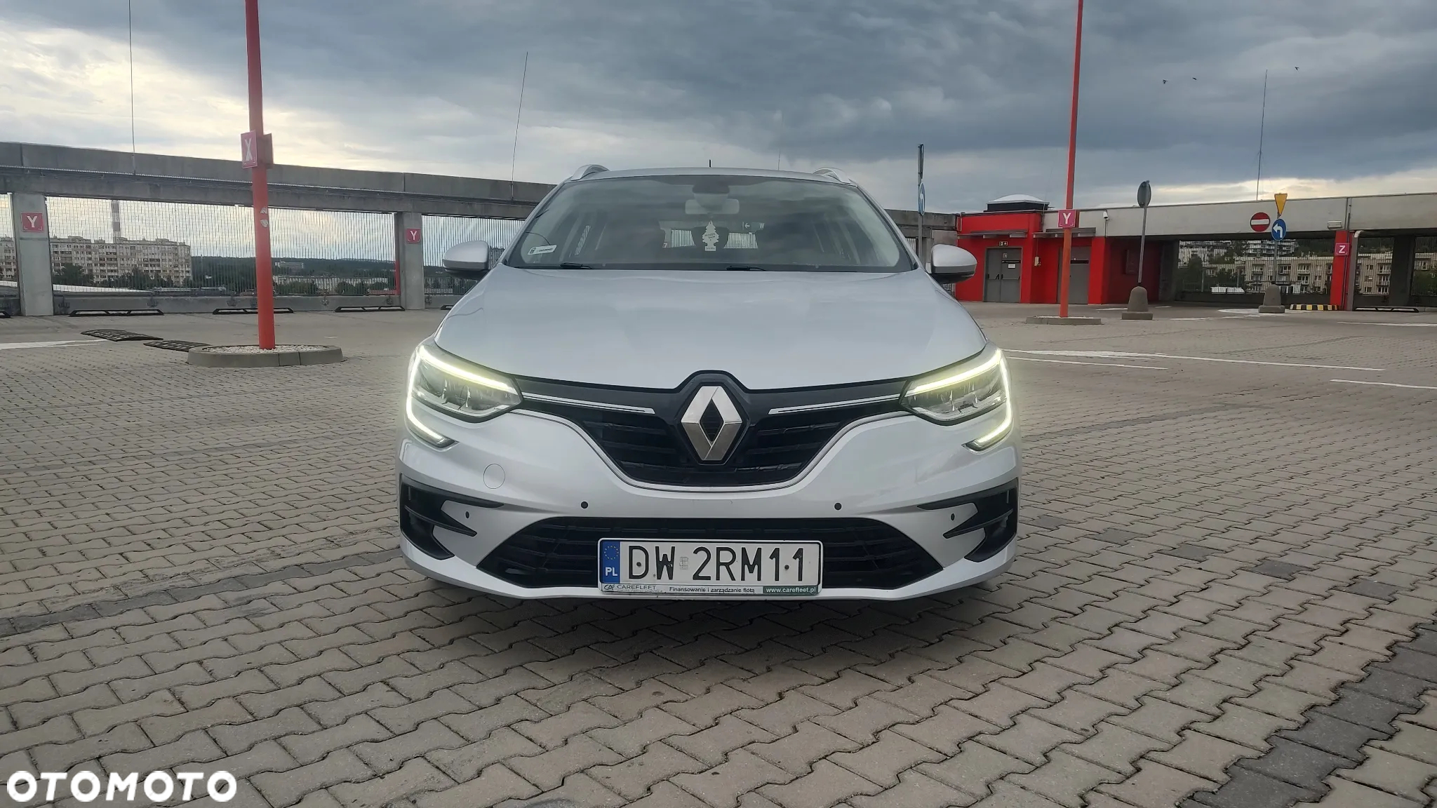 Renault Megane 1.3 TCe FAP Zen - 16