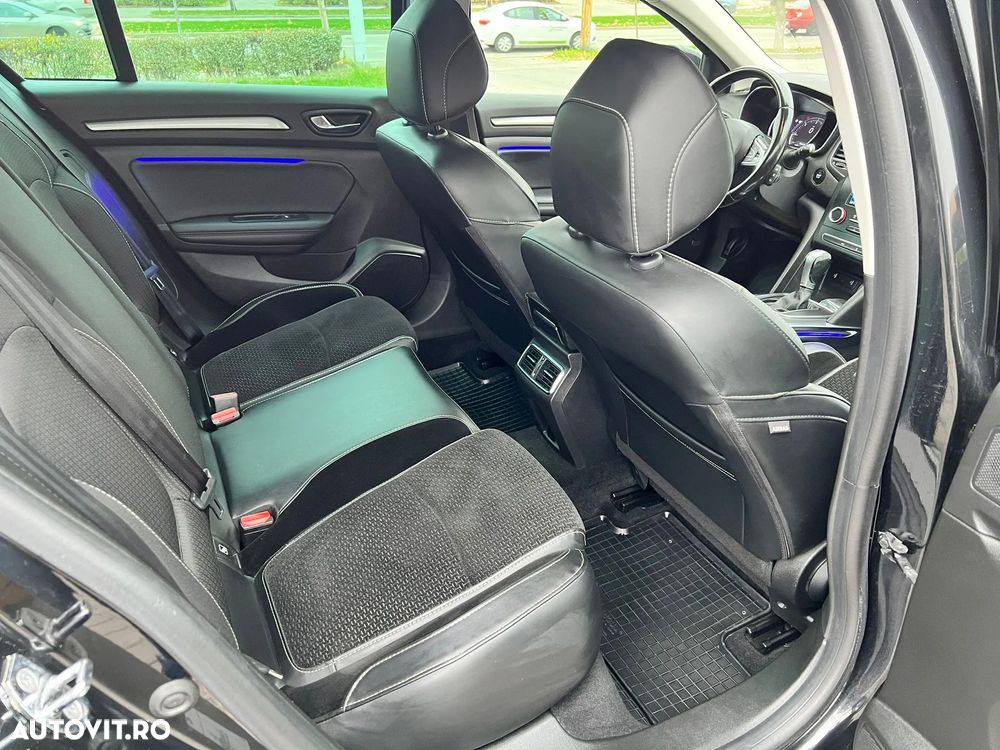 Renault Megane Estate Blue dCI EDC Intens - 8