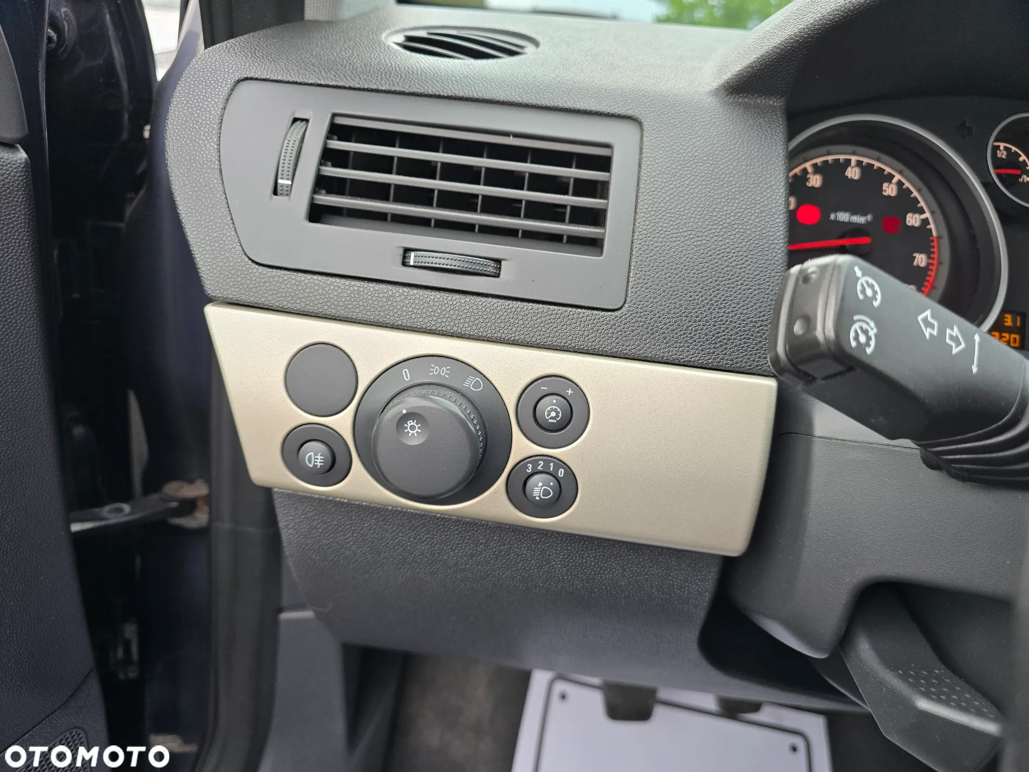 Opel Astra 1.6 Caravan Sport - 39