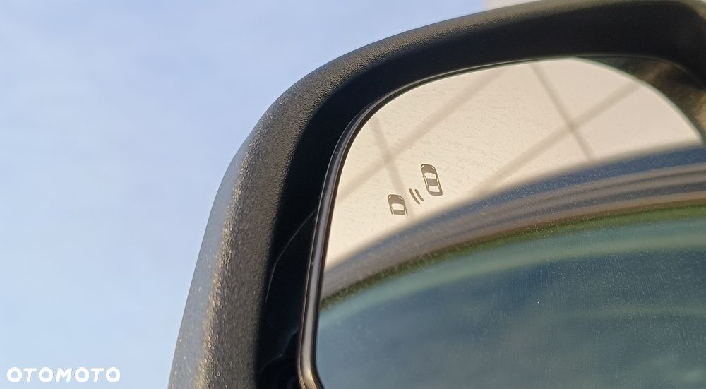 Ford Mustang - 25