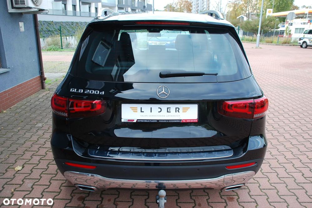 Mercedes-Benz GLB 200 d Progressive 8G-DCT - 6