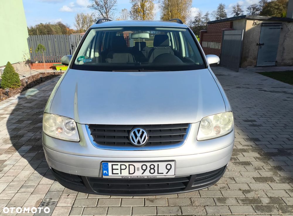 Volkswagen Touran 2.0 TDI Highline - 6