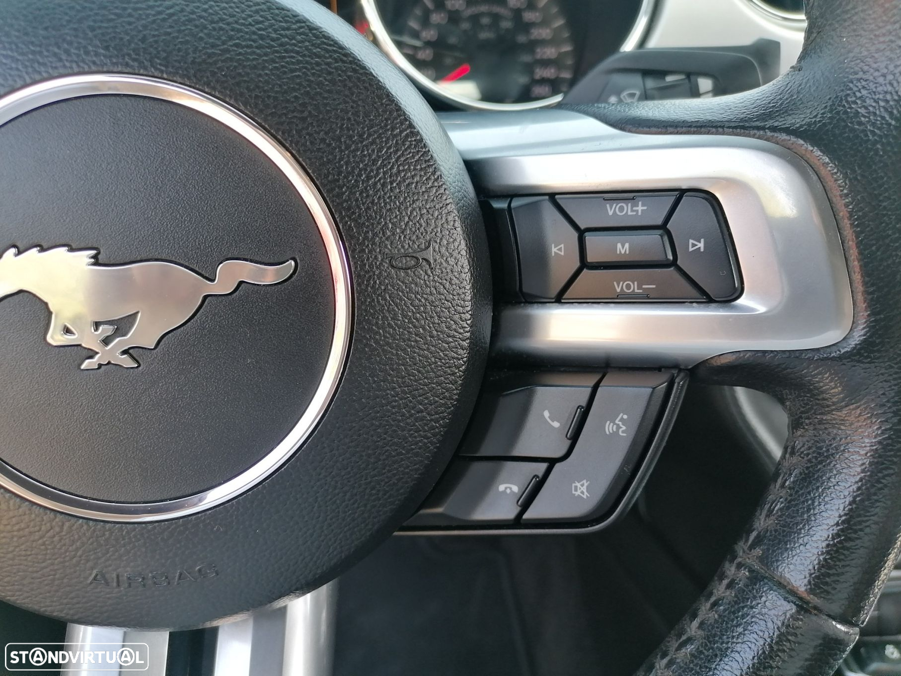 Ford Mustang Cabrio 2.3 Eco Boost - 16