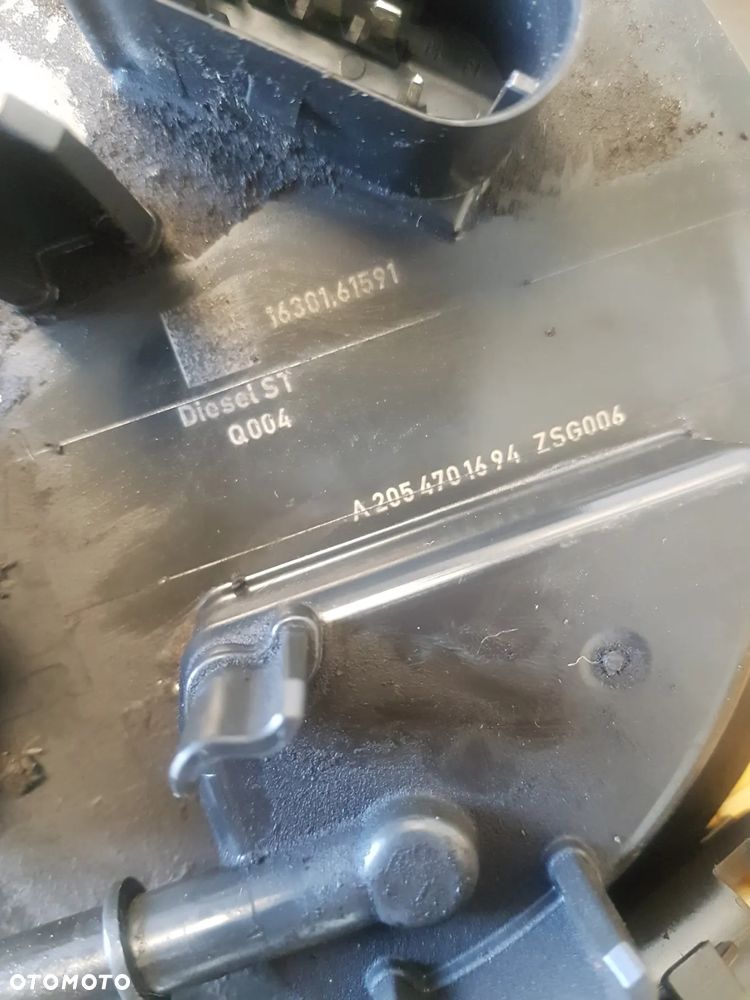 MERCEDES POMPA PALIWA A2054701694 - 2