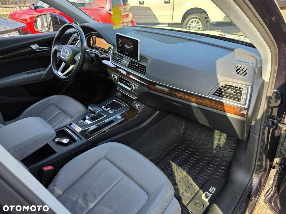 Audi Q5 2.0 TFSI Quattro Sport S tronic - 33