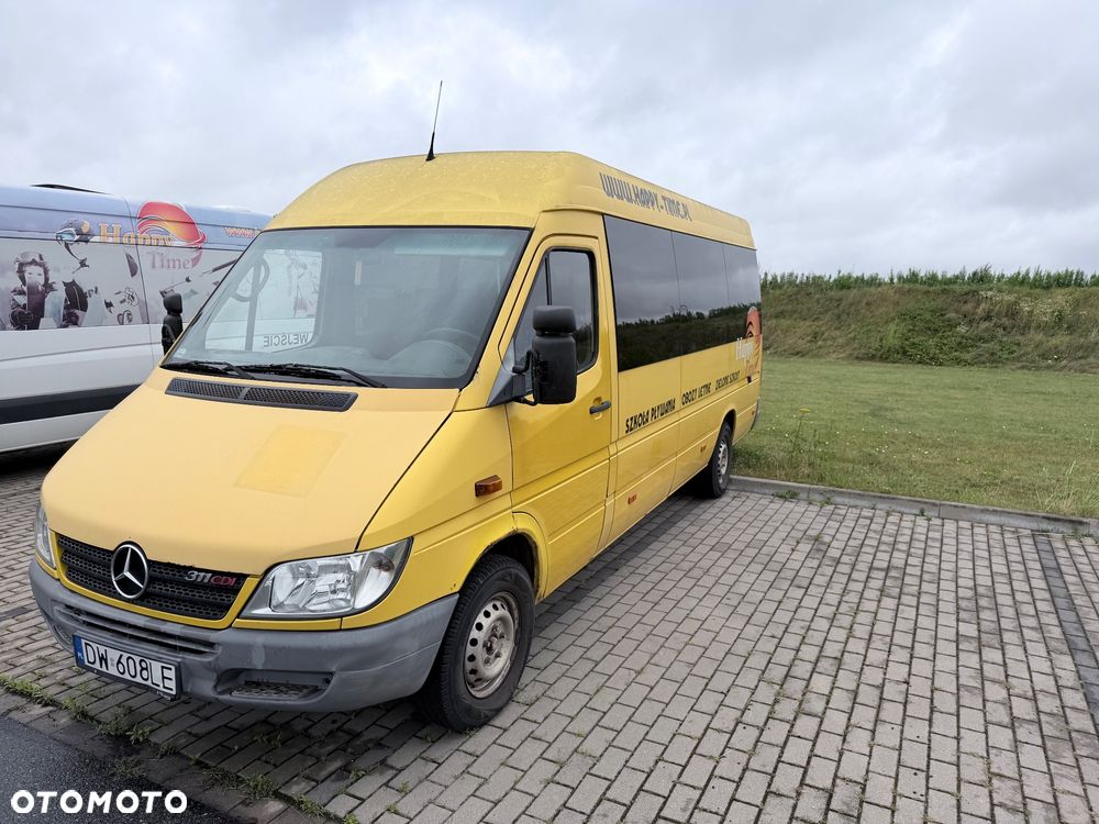 Mercedes-Benz Sprinter - 3