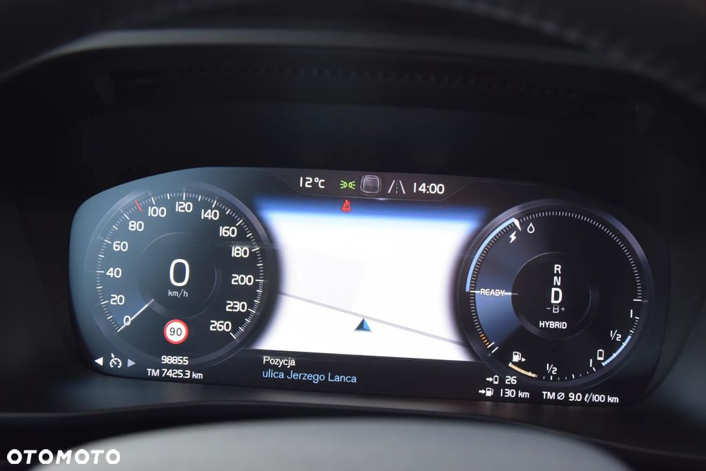 Volvo XC 40 T5 Twin Engine DKG Momentum Pro - 23