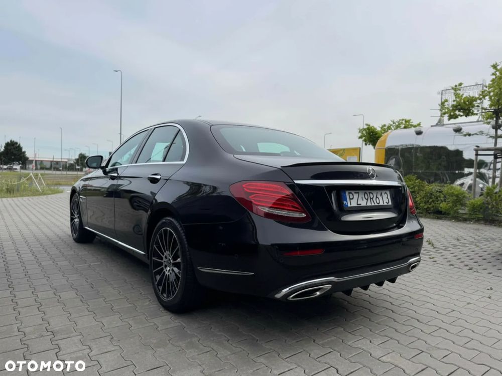 Mercedes-Benz Klasa E 200 9G-TRONIC Avantgarde - 10