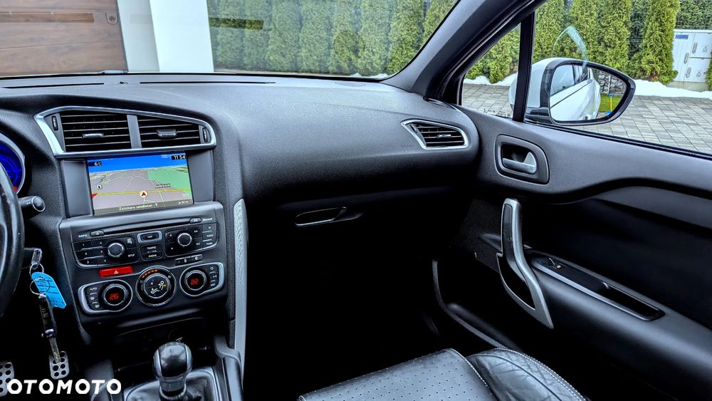 Citroën DS4 VTi 120 Urban Show - 9