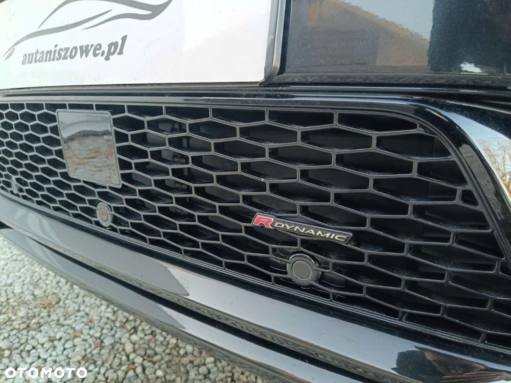Land Rover Discovery Sport - 33