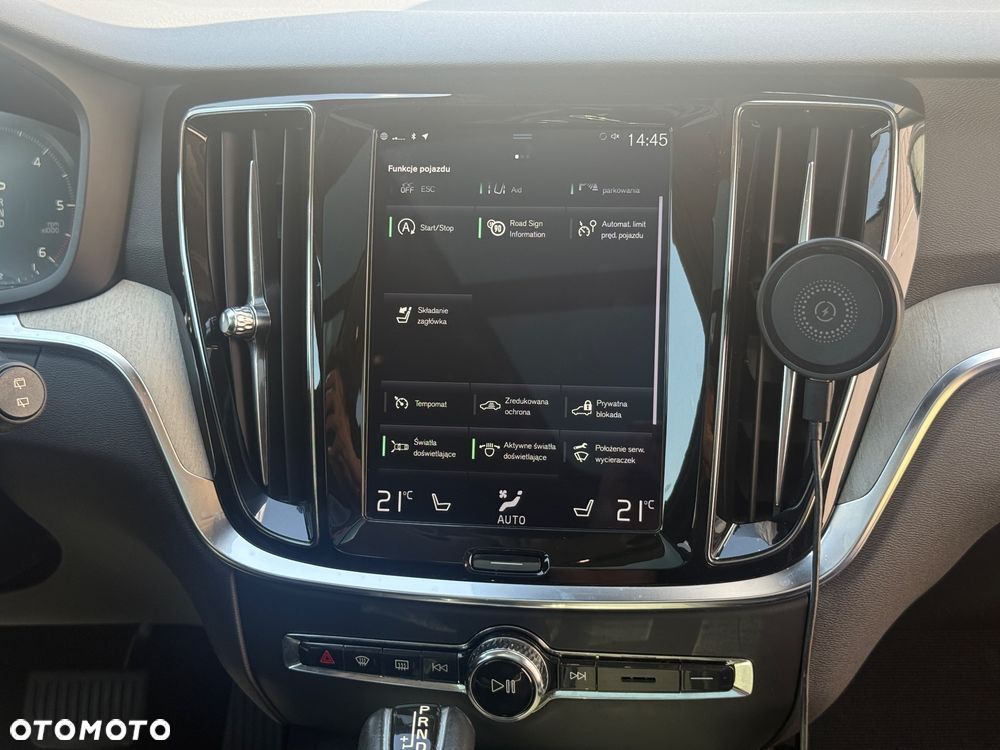 Volvo V60 D4 Inscription - 22