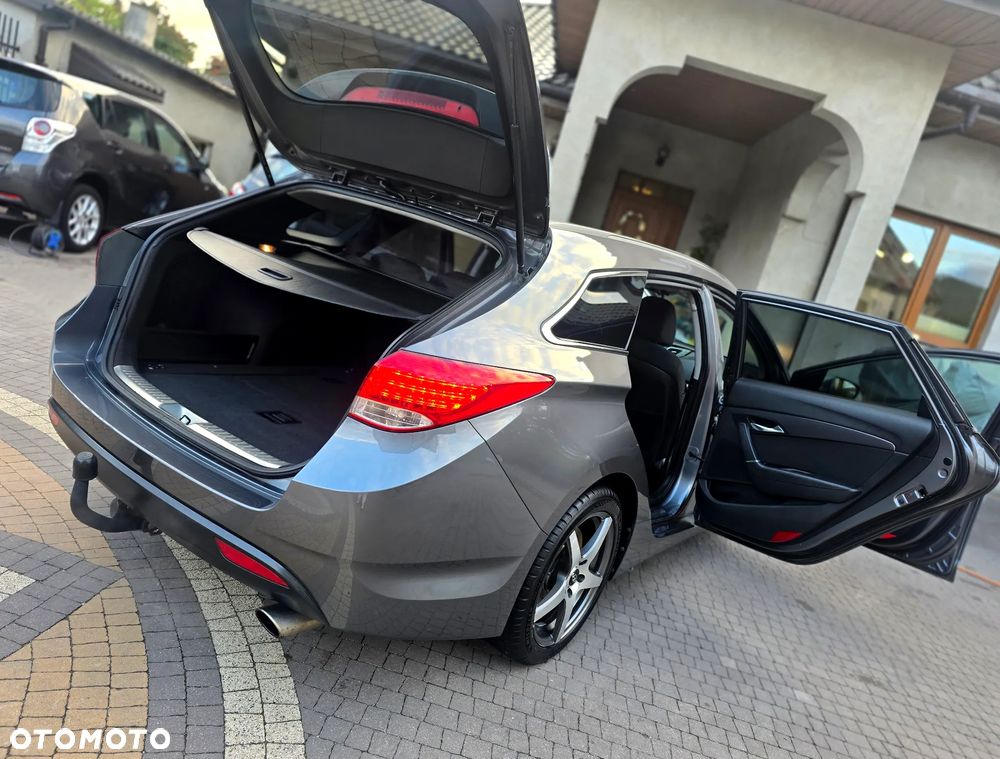 Hyundai i40 - 13