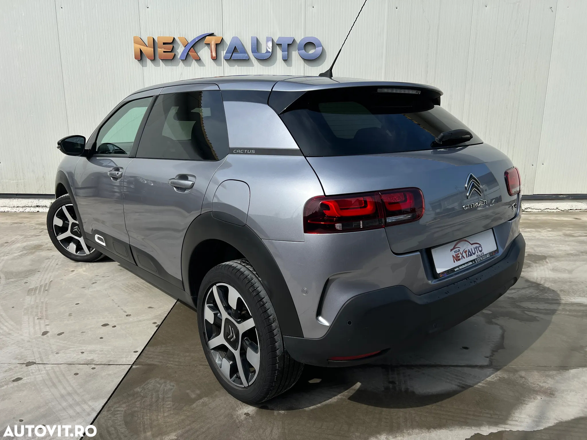 Citroën C4 Cactus Pure Tech 110 Stop&Start EAT6 Shine - 4