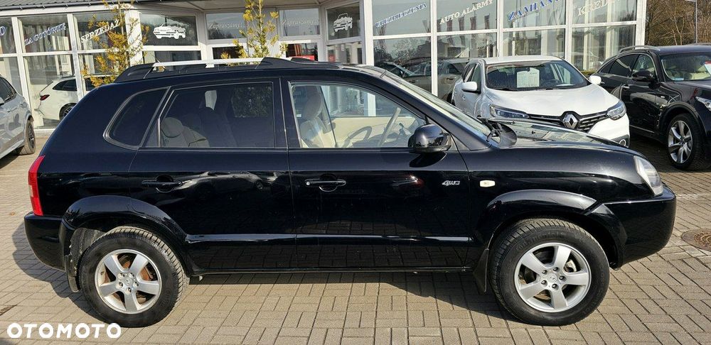 Hyundai Tucson 2.0 4WD GLS - 6