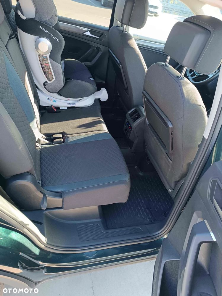 Volkswagen Tiguan Allspace - 18