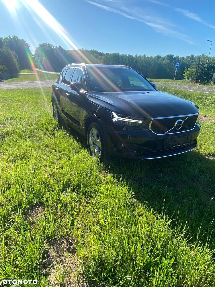 Volvo XC 40 D3 AWD Momentum Pro - 2